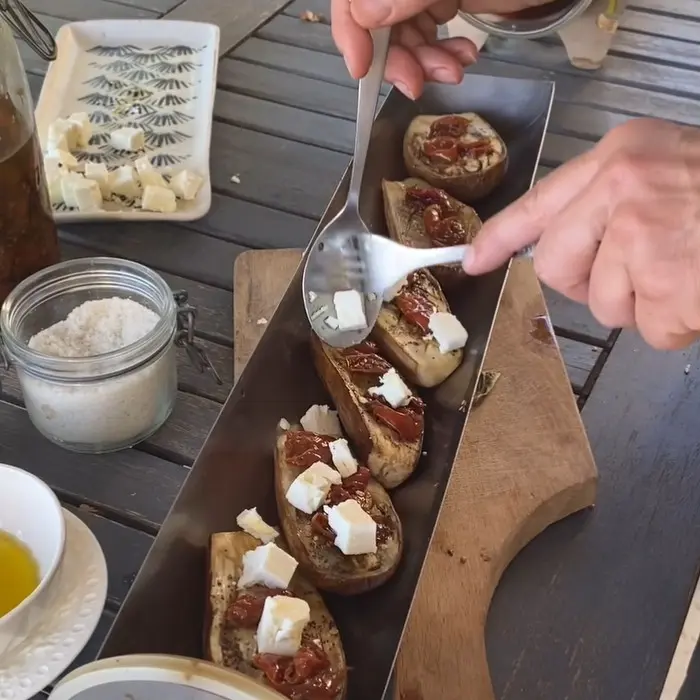 recette aubergines rôties fêta et tomates séchées à l’huile d’olive